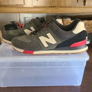 Men New Balance sneakers